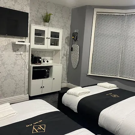 Apartment - Holmfield Road *