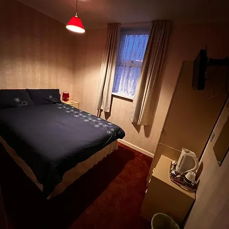Lynton Hotel Blackpool