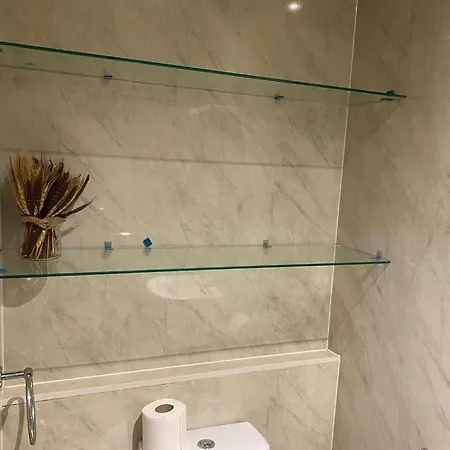 - Holmfield Road Apartment *