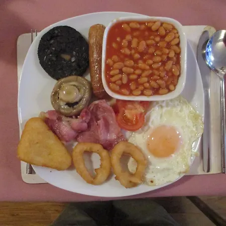 The Riversvale B&B Bed & Breakfast Blackpool
