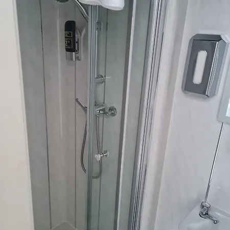 كوينز بلازا