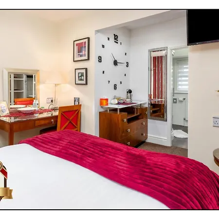 Pensionat Pembroke 5*