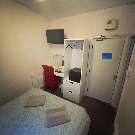 Prestige Plaza Hotel 3*