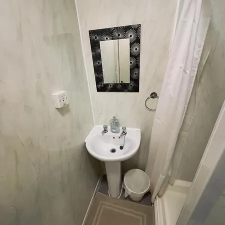 Prestige Plaza 3*