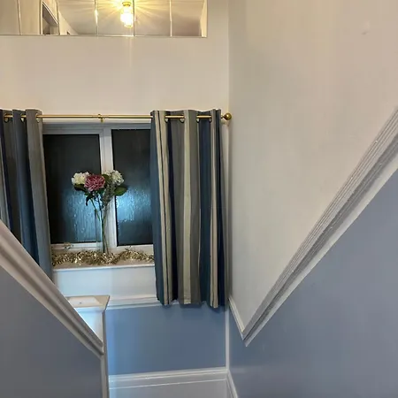 Apartment Quirky Attic Blackpool