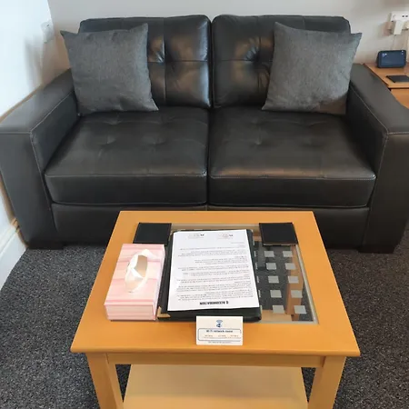 Q - Guest house Blackpool