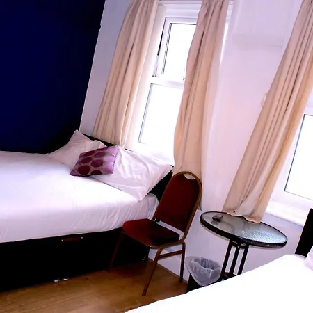Henson Pleasure Guest house