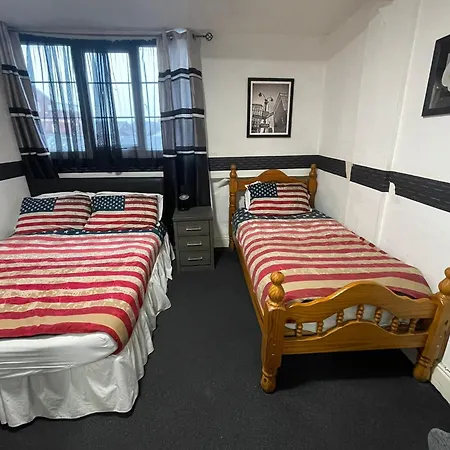 Manhattan 3* Блэкпул
