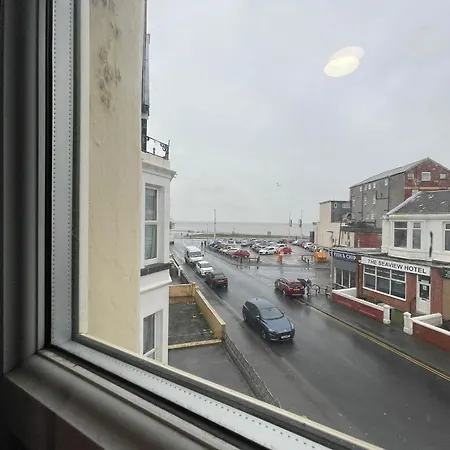Manhattan 3* Blackpool