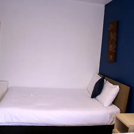 Henson Pleasure Guest house 3*