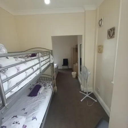 Bayswater House Bed & Breakfast Blackpool