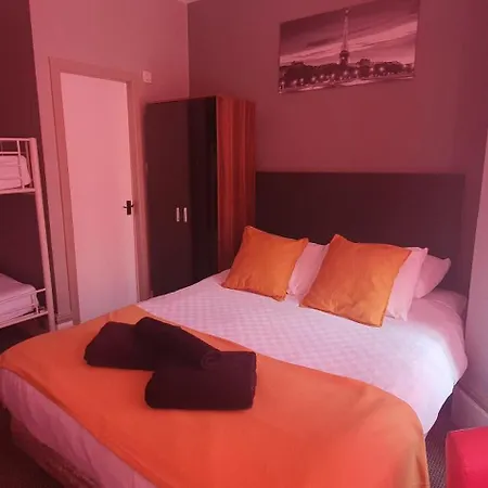 Palm By The Sea 3*
