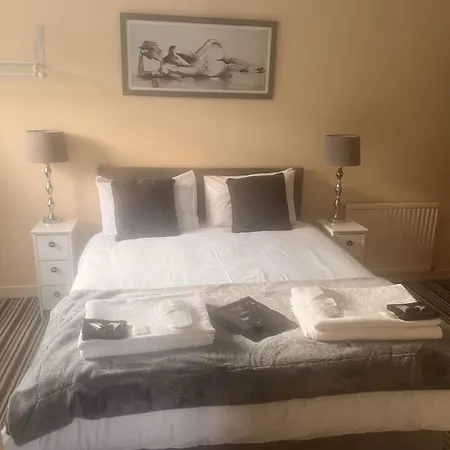 The Oxfordshire Hotel