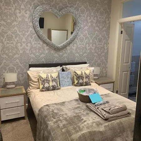 Ponderosa Guest house