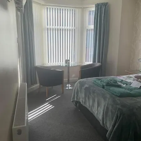 Ponderosa * Blackpool