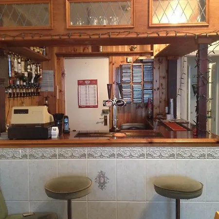 Bel Reve Bed & Breakfast 2*