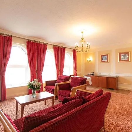 Hotel The Imperial *