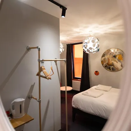 Art Hotel 2*
