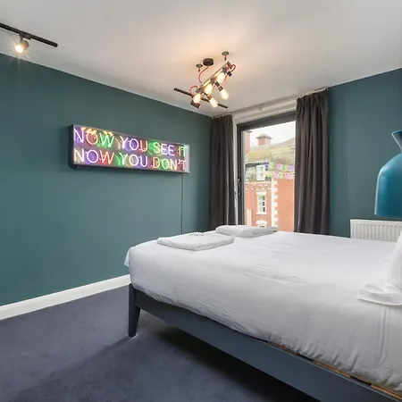 Art Hotel 2*