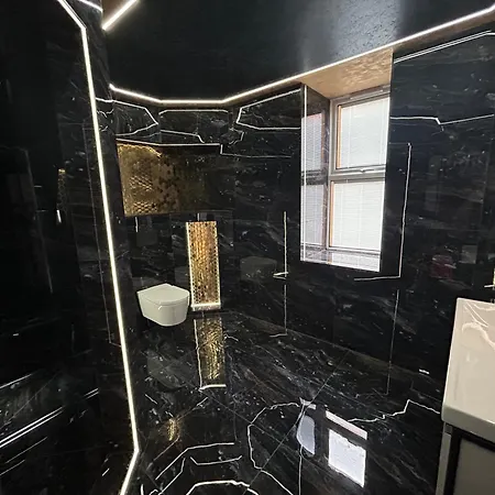 Apartment Swish Luxury *