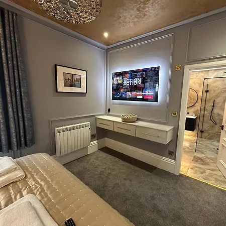 Swish Luxury Apartment Blackpool