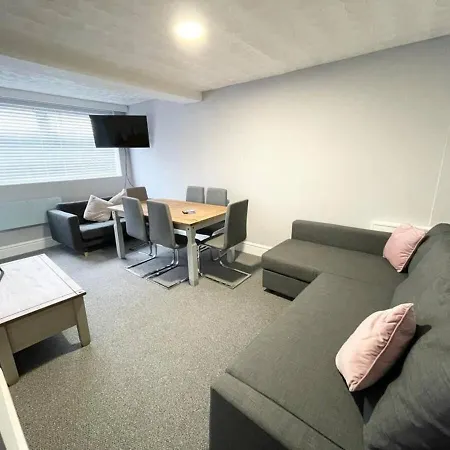Apartment Bloomfield
