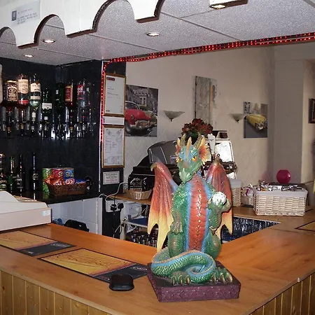 Bed & Breakfast The Trentham Hotel 3*