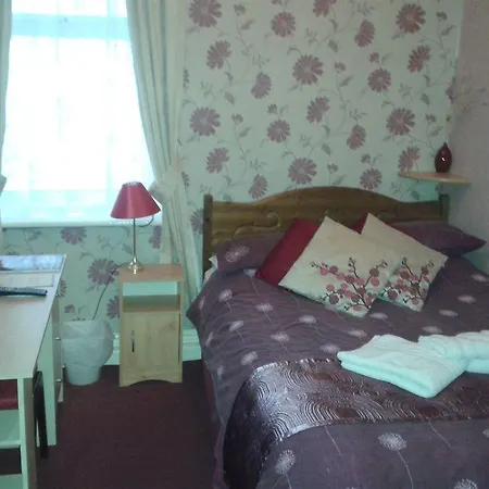 The Trentham Hotel Bed & Breakfast 3*