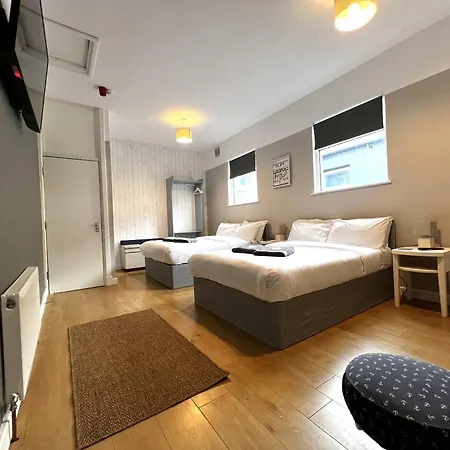 Guest house Cove