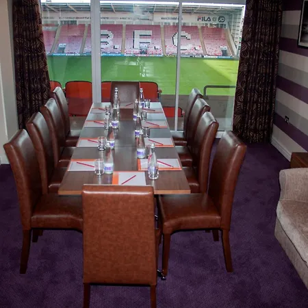 酒店 Football Club Stadium Hotel, A Member Of Radisson Individuals 黑潭