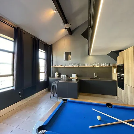 Apartment The Luxury Penthouse By Sasco
