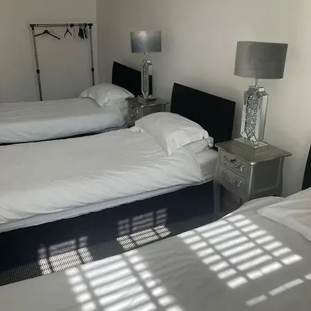 Apartment Luna Church Conversion 1 *