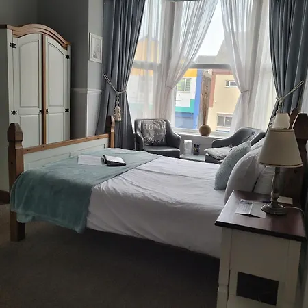 J's Mayfair 3* Blackpool