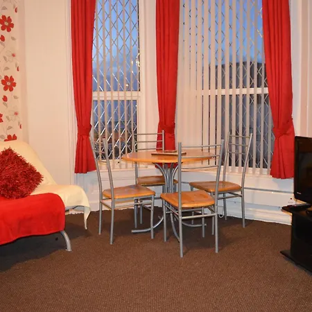 Ayrton House Apartment