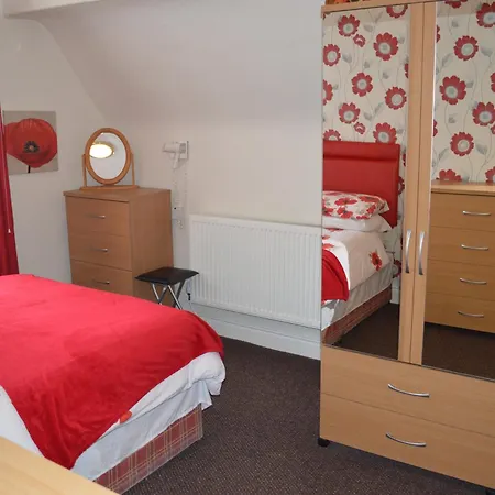 Ayrton House Apartment *