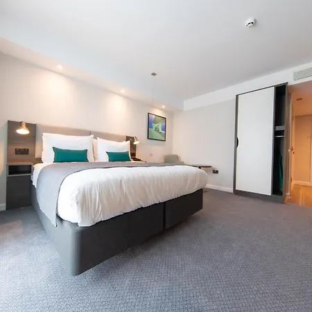 By Ihg 酒店 黑潭