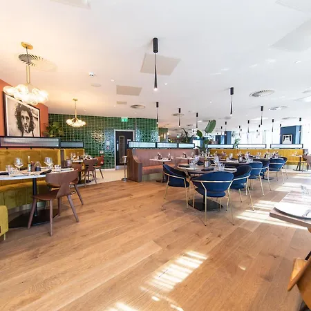 酒店 By Ihg
