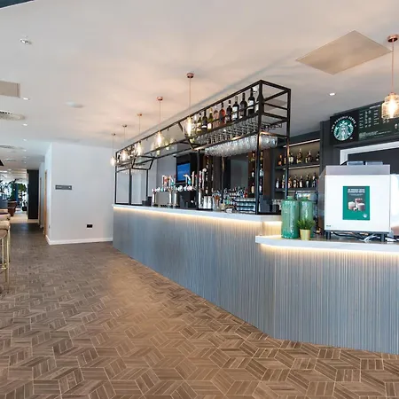 酒店 By Ihg 4*