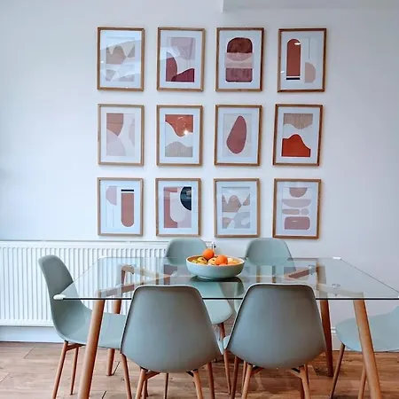 No.12 In The Heart Of Holiday home *
