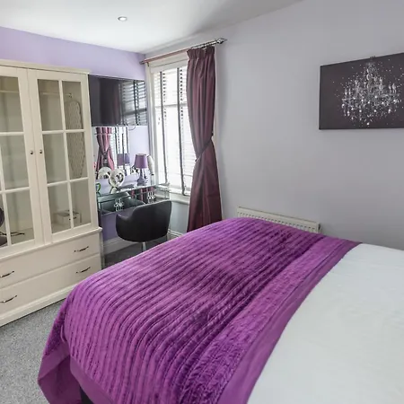 The Kenley Hotel
