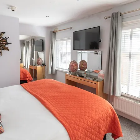 Hotel The Kenley 4*