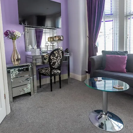 Hotel The Kenley 4*