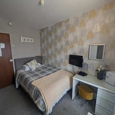 Hesketh Guest house 3*