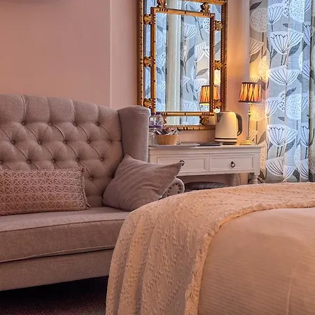 The Chatwal Boutique 5*