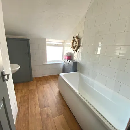 Simpson View By Service Apartment