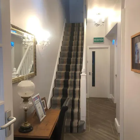 Guest house Edenfield Number 42 Blackpool