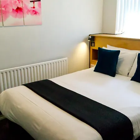 The Bromley Bed & Breakfast 4*
