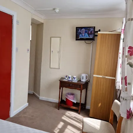 Fern Guest house *