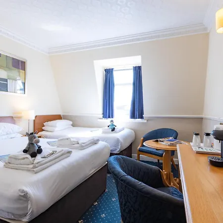 The Caledonian Tower 3* Blackpool