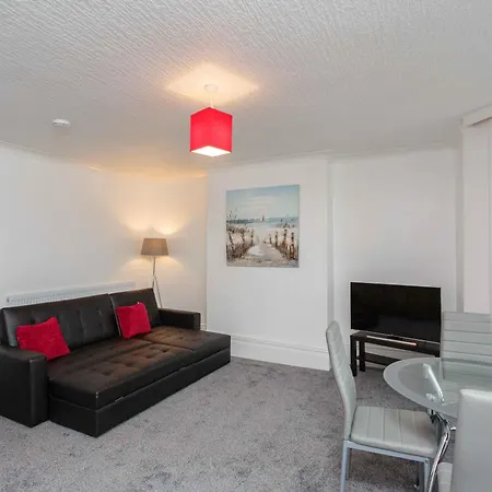 Cherry - Berry Apartment